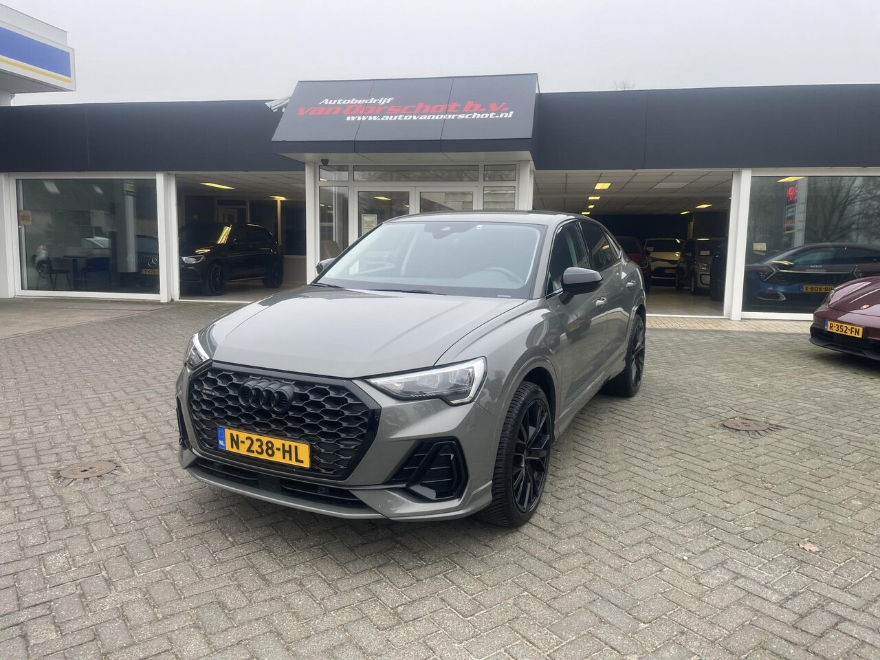 Audi Q3 Sportback - 45 TFSI quattro edition one 45 TFSI quattro edition one - AutoWereld.nl