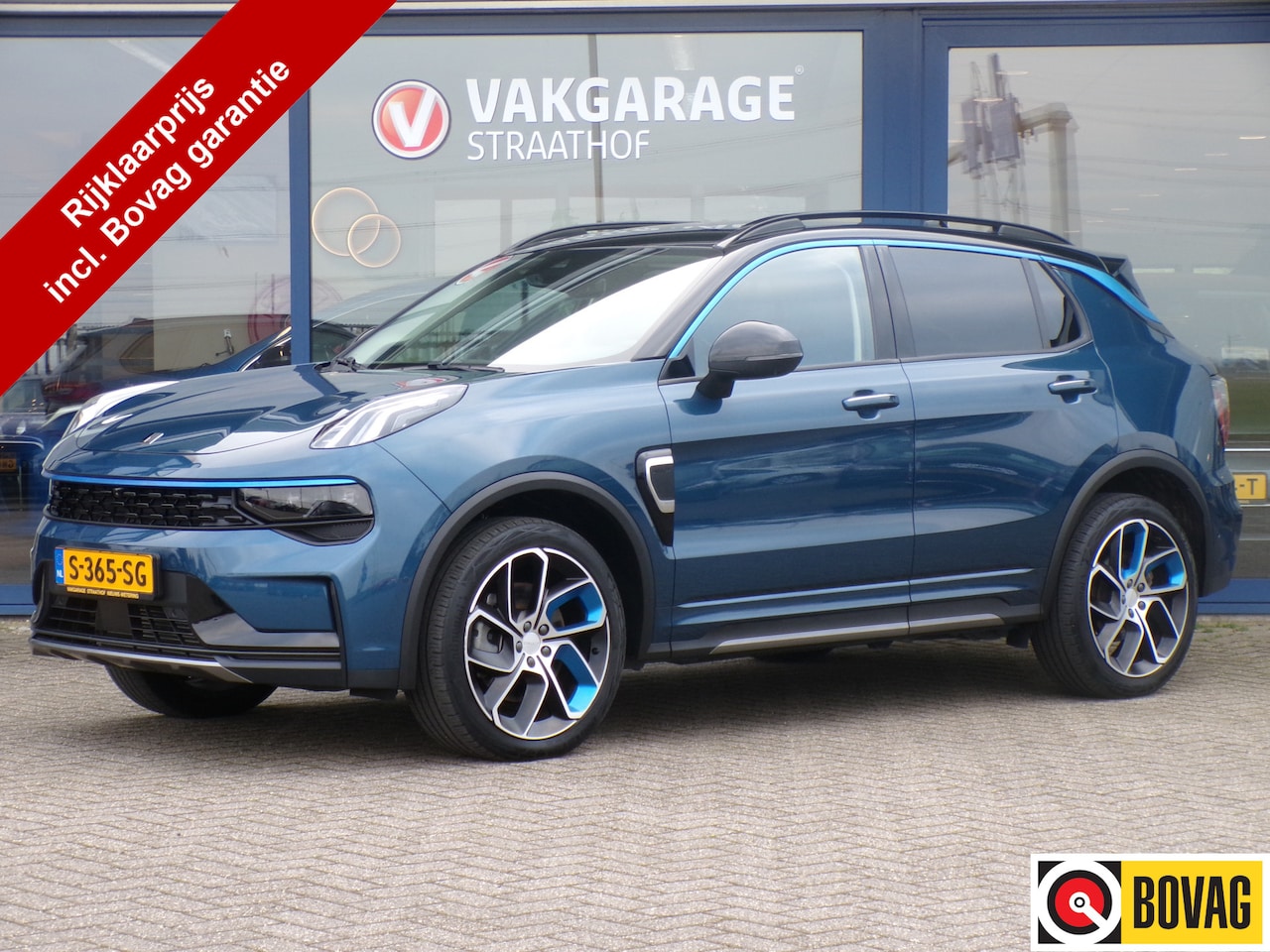 Lynk & Co 01 - 1.5 1.5, Full LED / Elektr. Schuifdak / Camera 360 + Sensoren / Carplay + Android Auto / 20' L - AutoWereld.nl