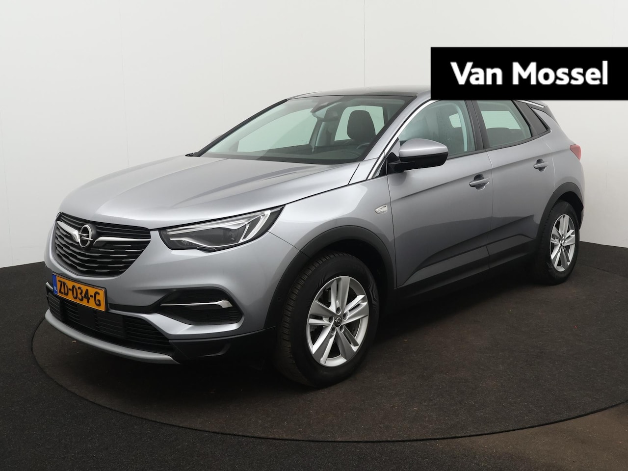 Opel Grandland X - 1.2 Turbo Business Edition | 130pk | Automaat | Trekhaak | Climate Control | 57.000km! | - AutoWereld.nl