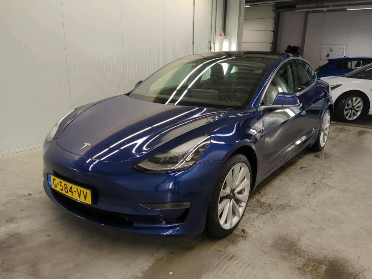 Tesla Model 3 - Standard RWD Plus [ AUTOPILOT+19+LEDER+CAMERA+PDC+LED ] - AutoWereld.nl