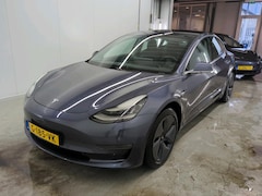 Tesla Model 3 - Long-Range AWD 351pk 75 kWh [ TREKHAAK+AUTOPILOT+620KM WLTP+PREMIUM AUDIO ]