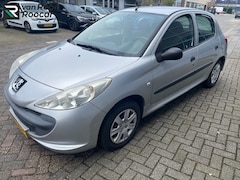 Peugeot 206 - 1.1 Access Lite