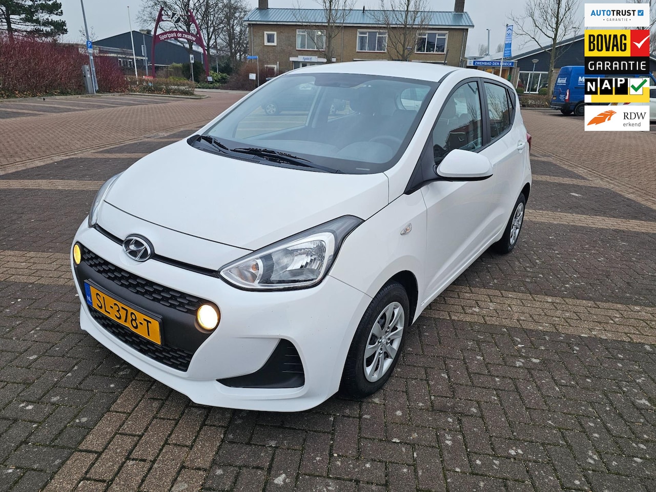 Hyundai i10 - 1.0i Comfort|Cruise Control| Airco| - AutoWereld.nl