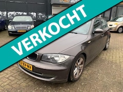 BMW 1-serie - 116i High Executive LEES TEKST