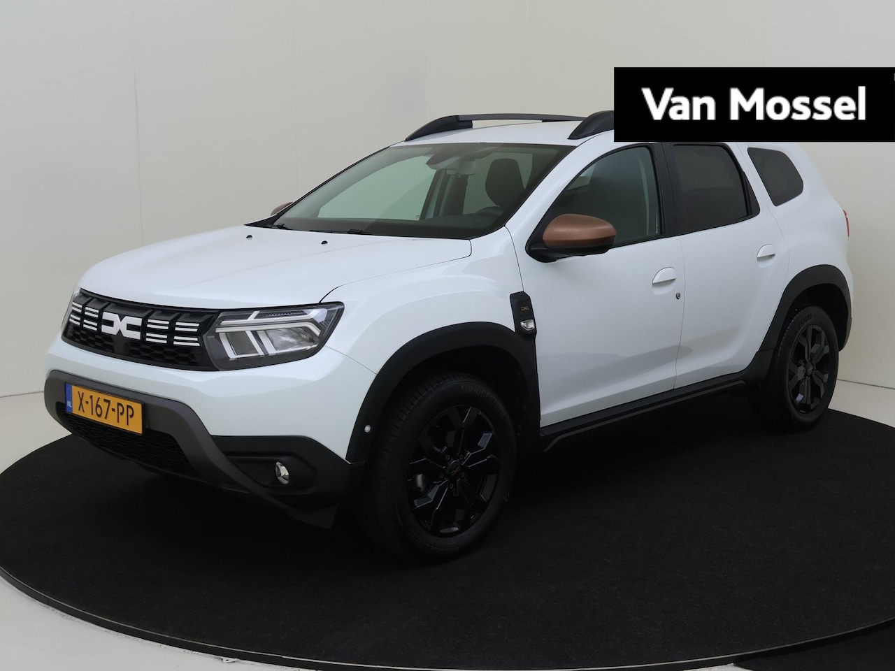 Dacia Duster - 1.3 TCe 130 Extreme | Carplay | Stoelverwarming | 360 Camera | Navigatie | Lichtmetalen ve - AutoWereld.nl