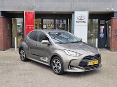 Toyota Yaris - 1.5 Hybrid 115 First Edition APPLE/ANDROID LED AD-CRUISE 16'' LMV NL-AUTO