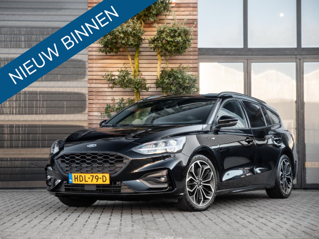 Ford Focus Wagon - 1.5 EcoBoost ST Line Cruise Cam Stoelv - AutoWereld.nl