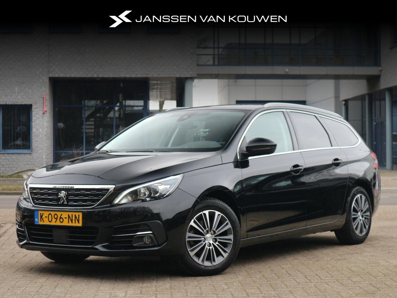 Peugeot 308 SW - 1.2 PureTech Blue Lease Allure / Navigatie / Camera / Virtual Cockpit - AutoWereld.nl