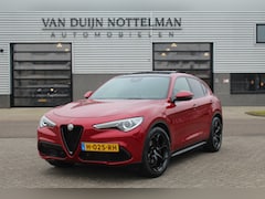 Alfa Romeo Stelvio - 2.0 T AWD Special Edition / Panoramadak / Keyless / 20"