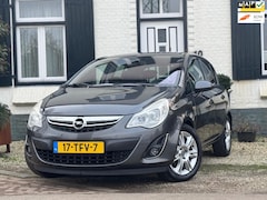 Opel Corsa - 1.4-16V Cosmo|Stoel-Stuurverwarming|Clima|Cruise|