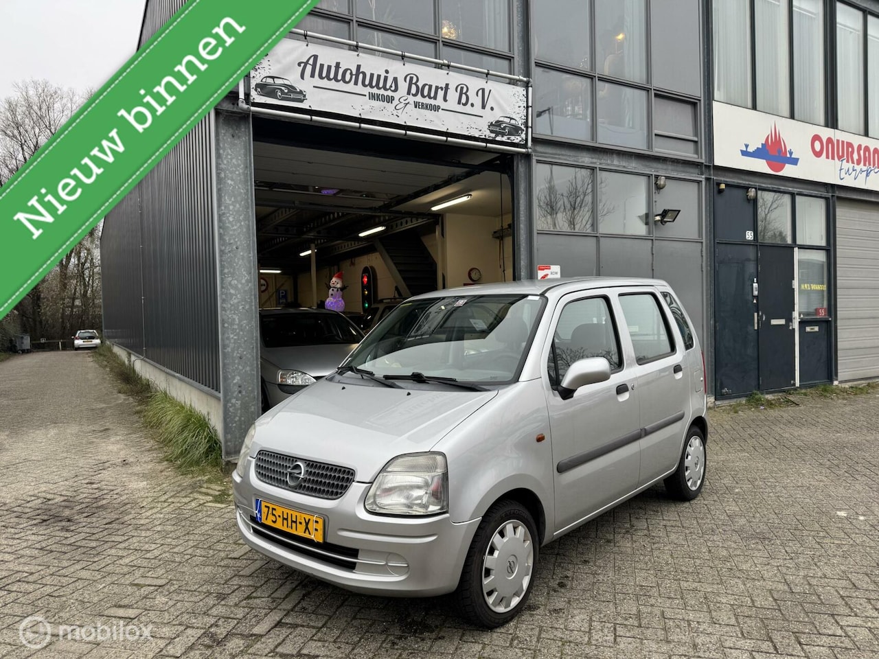 Opel Agila - 1.2-16V Color Edition Stuurbekrachtiging! APK! NAP Logisch! - AutoWereld.nl