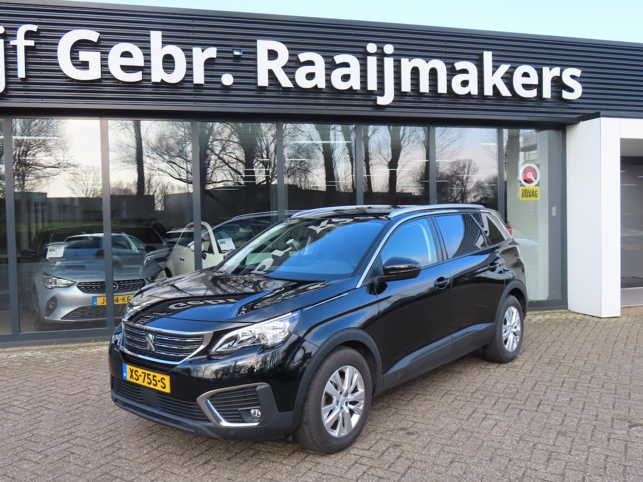 Peugeot 5008 - 1.2 PureTech Executive*Navigatie*Camera*EXPORTPRIJS* - AutoWereld.nl