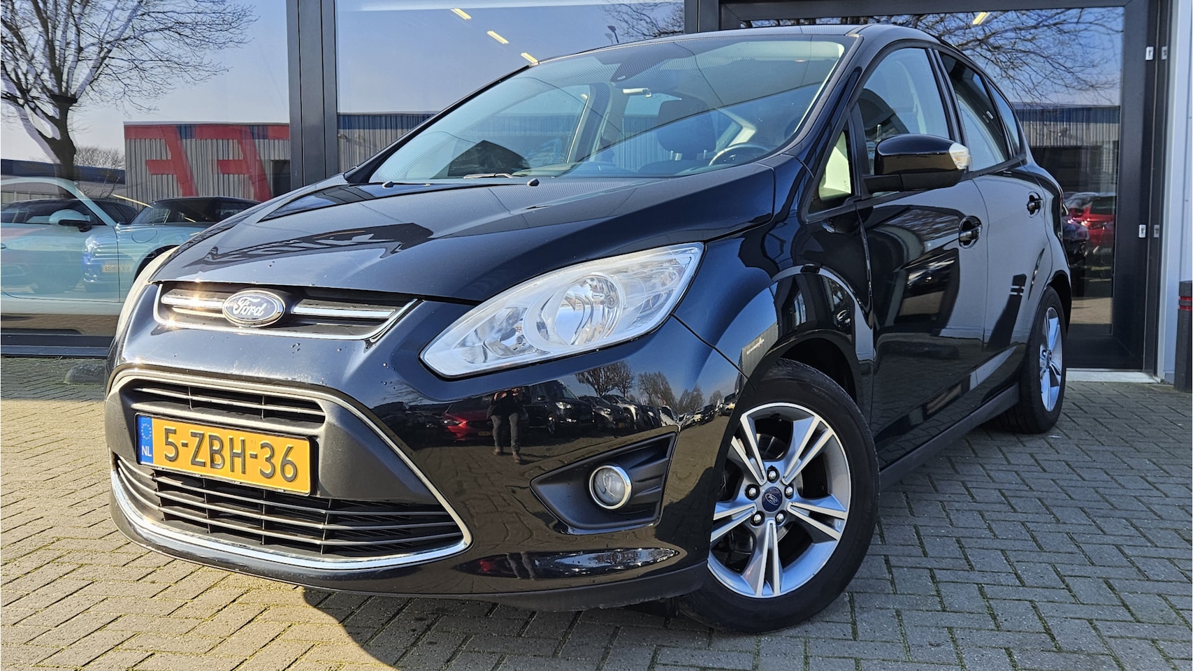 Ford C-Max - 1.0 Edition + CRUISE + LM VELGEN + NAVIGATIE - AutoWereld.nl