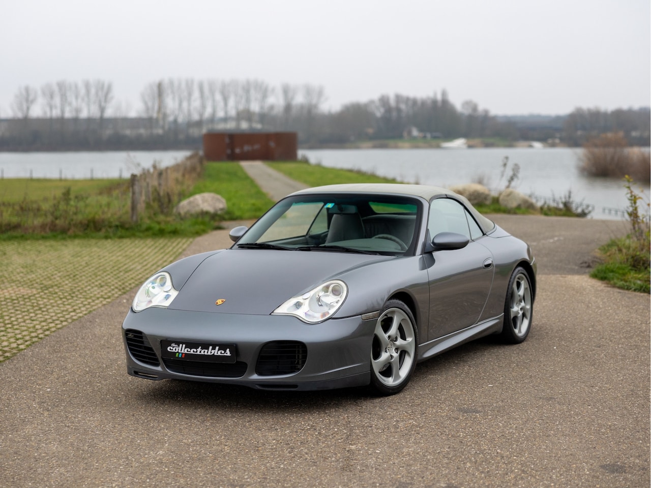 Porsche 911 Cabrio - 3.6 Carrera 4 Handgeschakeld hardtop - AutoWereld.nl