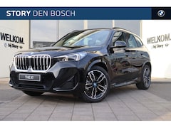 BMW X1 - xDrive25e M Sport Automaat / Trekhaak / Sportstoelen / Adaptieve LED / M Adaptief onderste