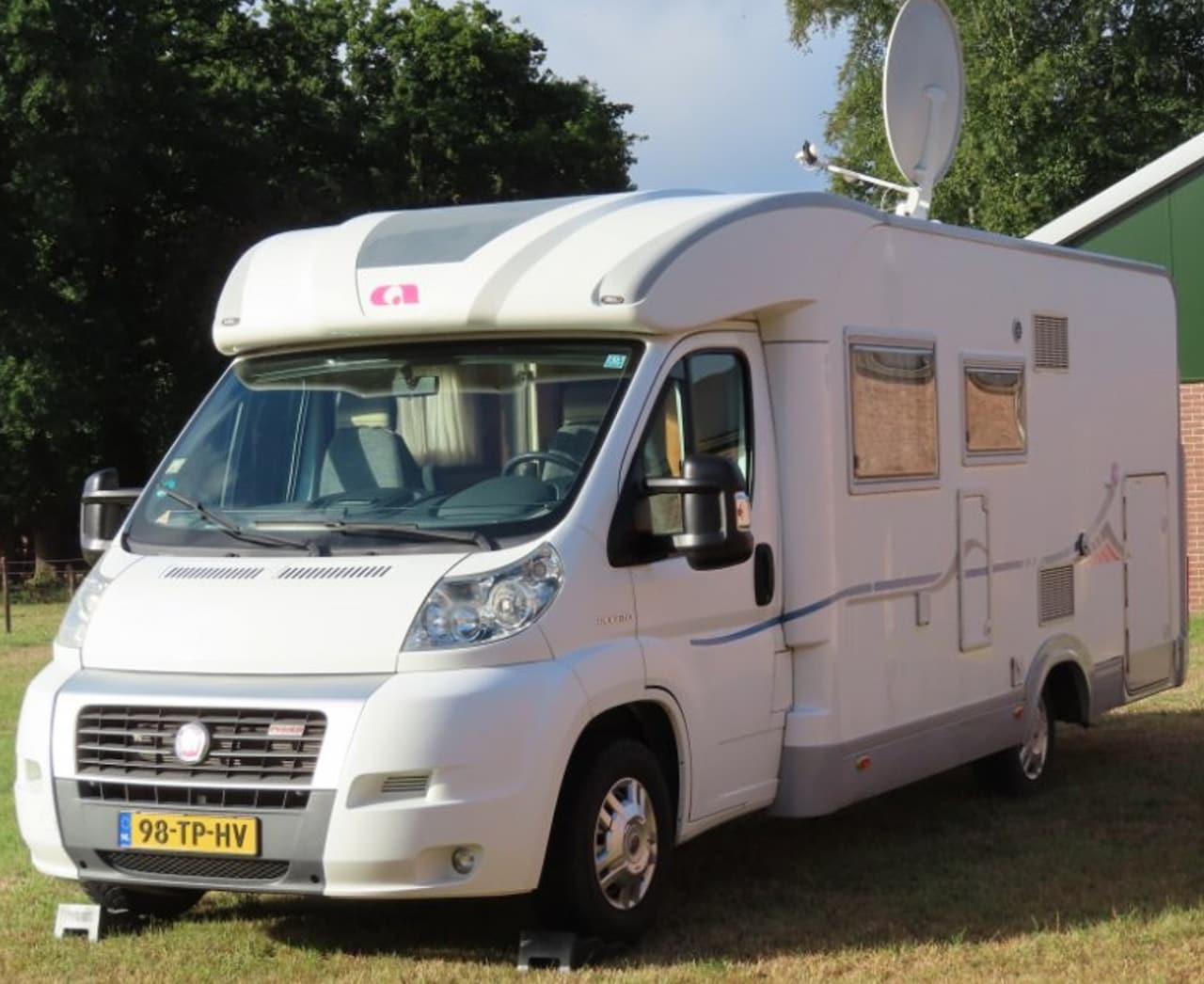 Fiat Ducato - Adria Coral S 680 SP - AutoWereld.nl