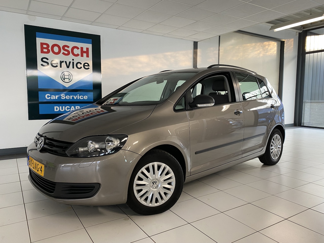 Volkswagen Golf Plus - 1.2 TSI Trendline Automaat - AutoWereld.nl