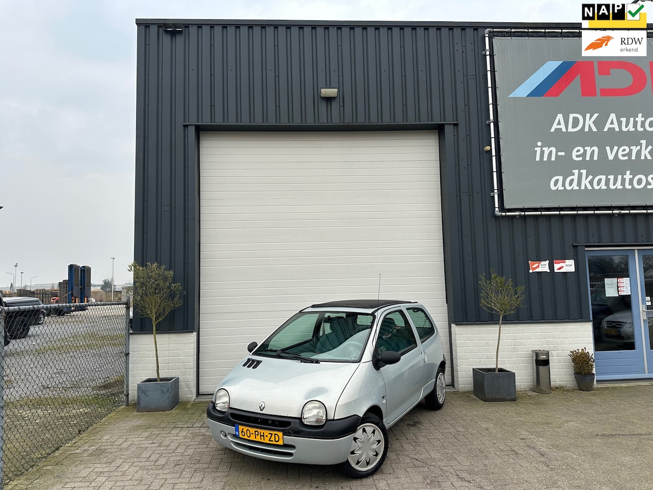 Renault Twingo - 1.2-16V Lazuli OPEN DAK/NIEUWE APK/ELEK RAMEN - AutoWereld.nl