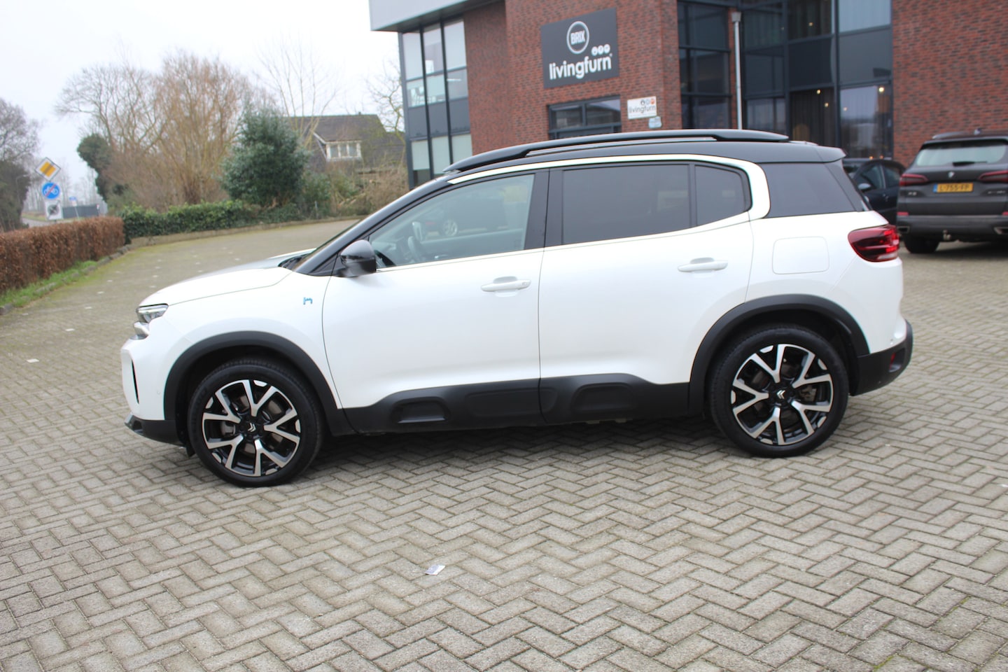 Citroën C5 Aircross - 1.6 Plug-in Hybrid Shine Leder-Pack Ambiance-Black Pack Trekhaak - AutoWereld.nl