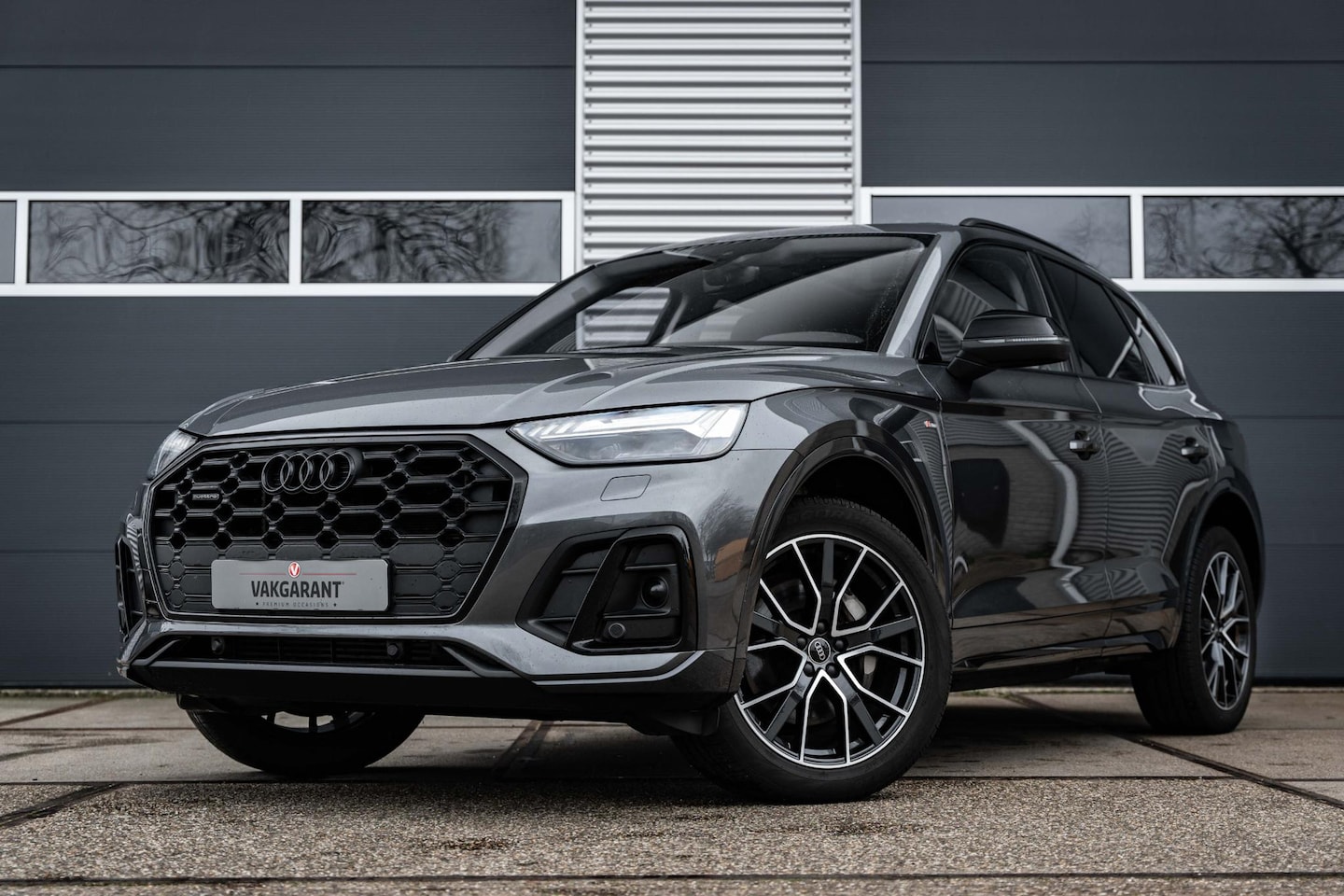 Audi Q5 - 50 TFSI e S edition |Panorama dak| B&O |Massage stoelen | Leder interieur | - AutoWereld.nl