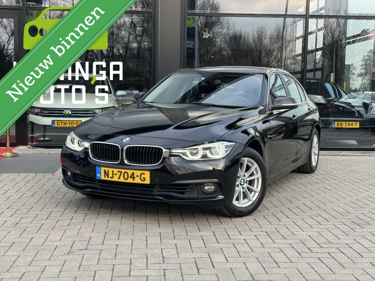 BMW 3-serie - 318i High Executive | gr. Navi | LED | el. trekhaak - AutoWereld.nl