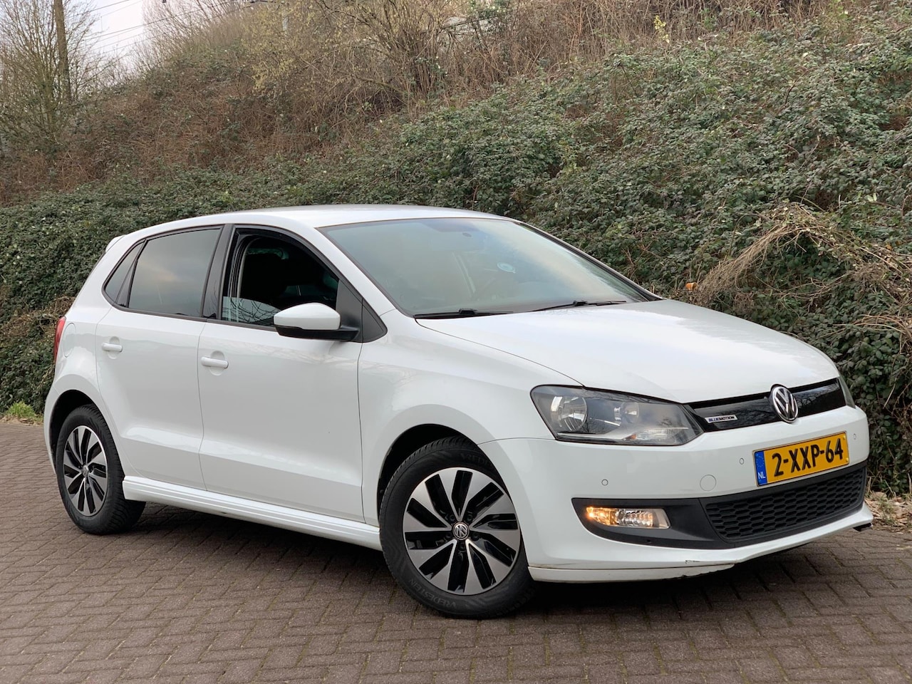 Volkswagen Polo - 1.4 TDI BlueMotion |AIRCO|PDC|MULTIMEDIA|2014|EURO6 - AutoWereld.nl