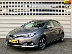 Toyota Auris - 1.2T Dynamic