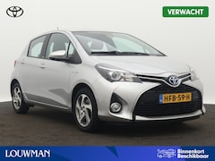 Toyota Yaris - 1.5 Hybrid Trend Limited | Navigatie | Camera | Climate Control | LM velgen |