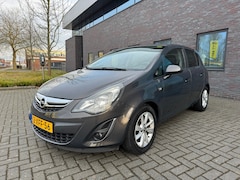 Opel Corsa - 1.2-16V Design Edition