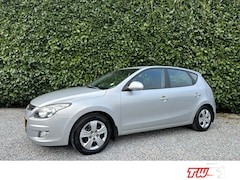 Hyundai i30 - 1.4i Blue Active | NWE APK | AIRCO | 1STE EIG