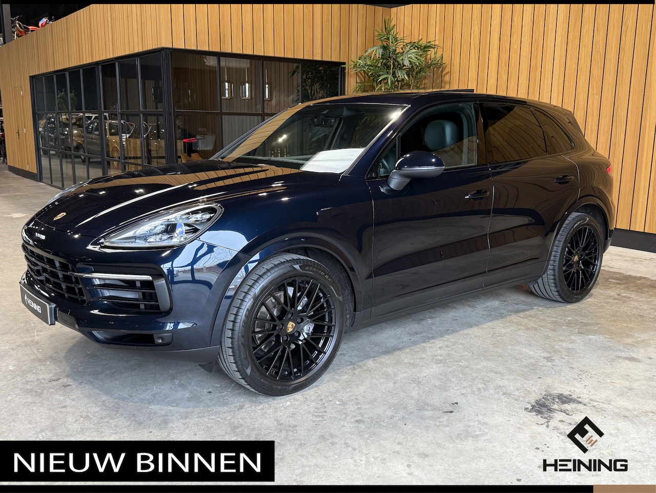 Porsche Cayenne - 3.0 Pano. Luchtvering. Bose. Complete historie aanwezig. - AutoWereld.nl