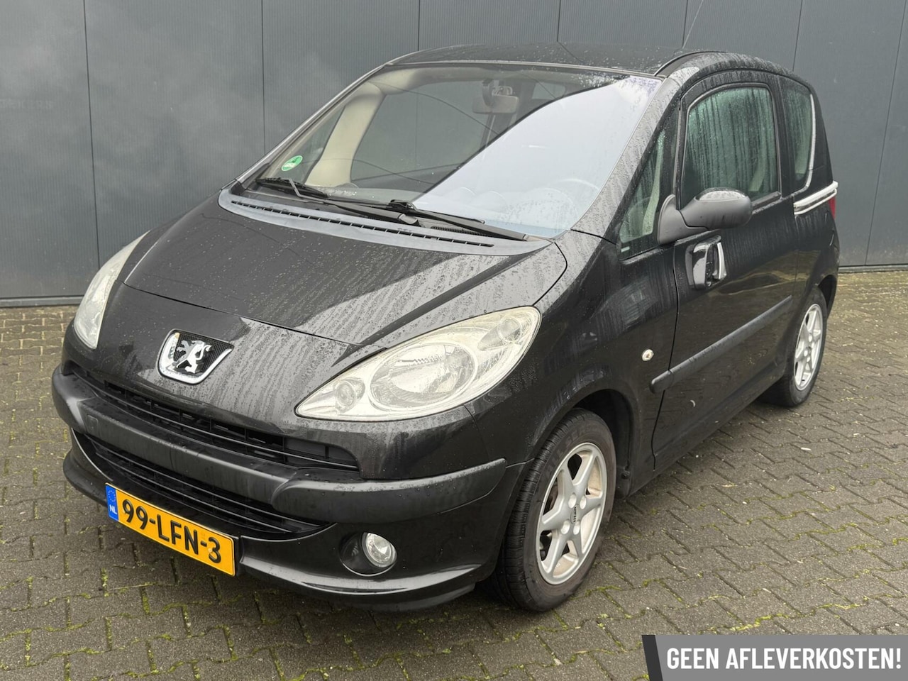 Peugeot 1007 - 1.4 Sesam Urban / APK / AIRCO / RADIO / - AutoWereld.nl