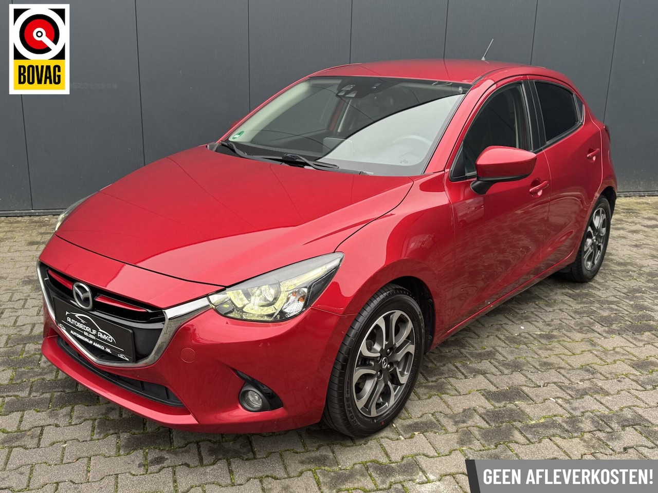 Mazda 2 - 1.5 Skyactiv-G Sports-Line / NAVI / CRUISE C. / PARK. SENSOR. - AutoWereld.nl