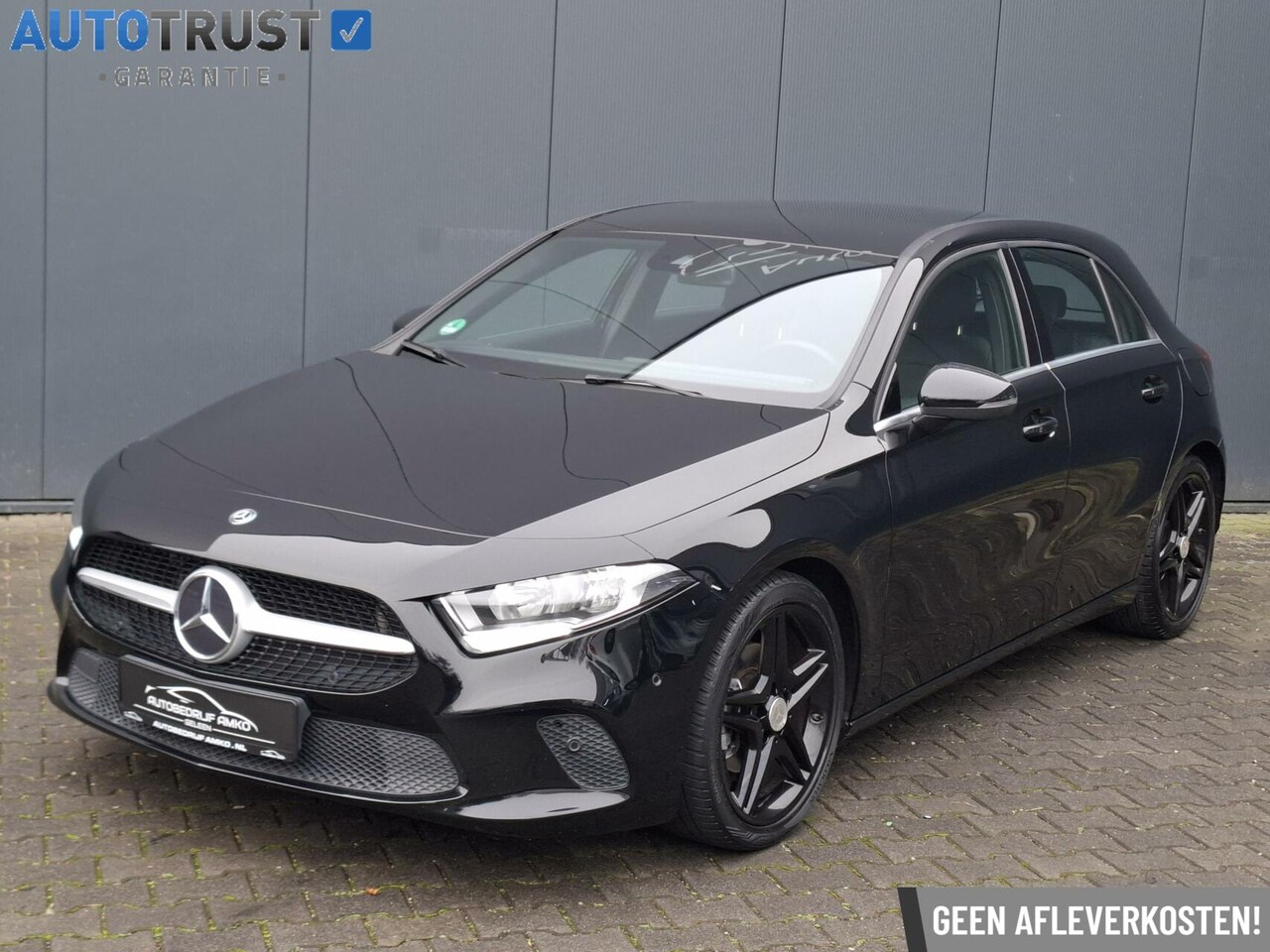 Mercedes-Benz A-klasse - 160 Premium / CAMERA / GROOT DISPLAY / LEDER - AutoWereld.nl