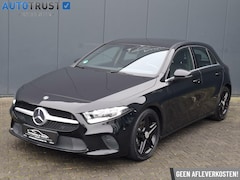 Mercedes-Benz A-klasse - 160 Premium / CAMERA / GROOT DISPLAY / LEDER