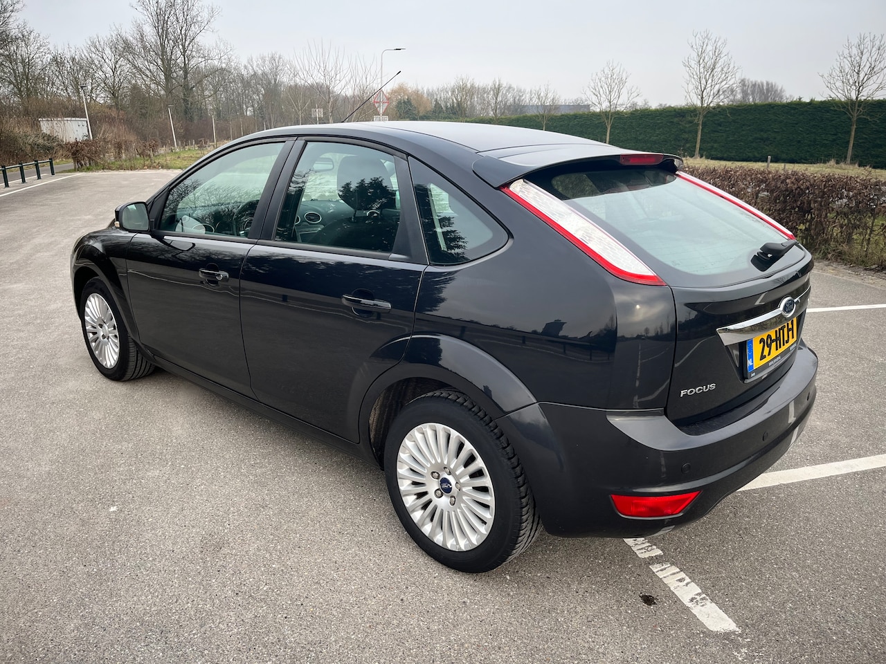 Ford Focus - 1.6 Titanium Climate control/ Cruise-Control/ Regensensor - AutoWereld.nl