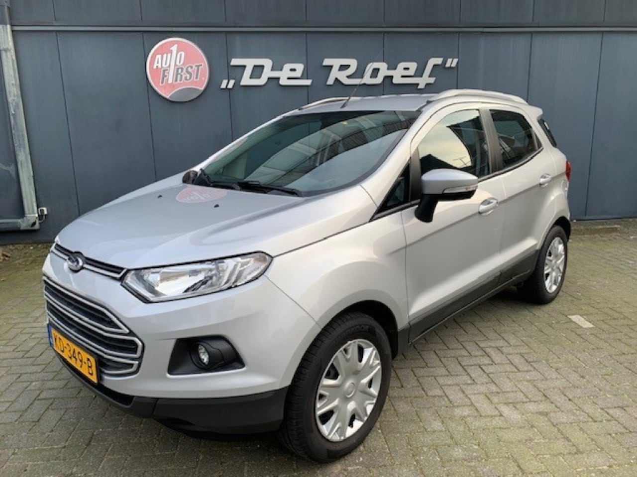 Ford EcoSport - 1.0 ECOB. TREND TREKHAAK  AIRCO - AutoWereld.nl