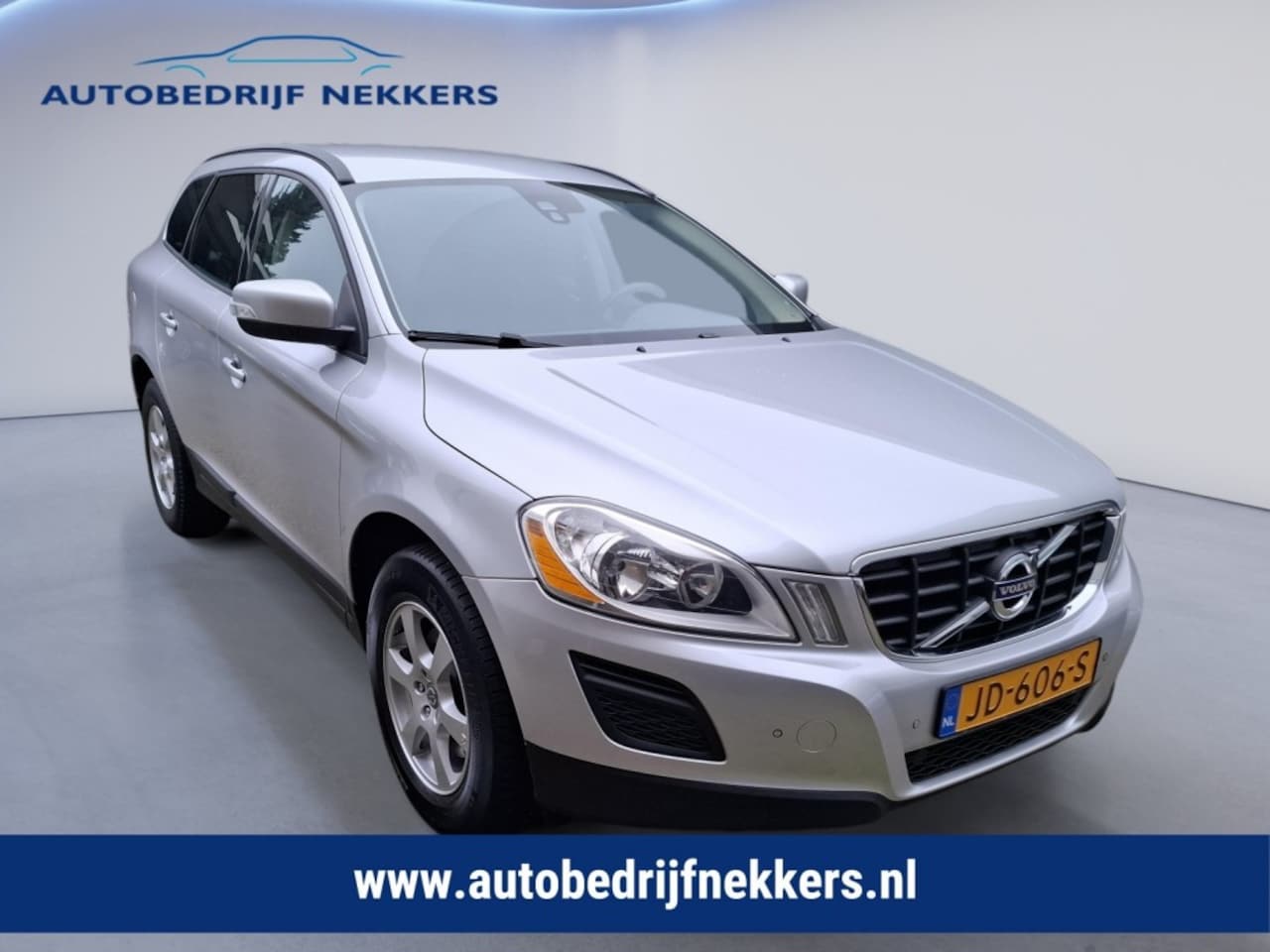 Volvo XC60 - 2.0T KINETIC - AutoWereld.nl