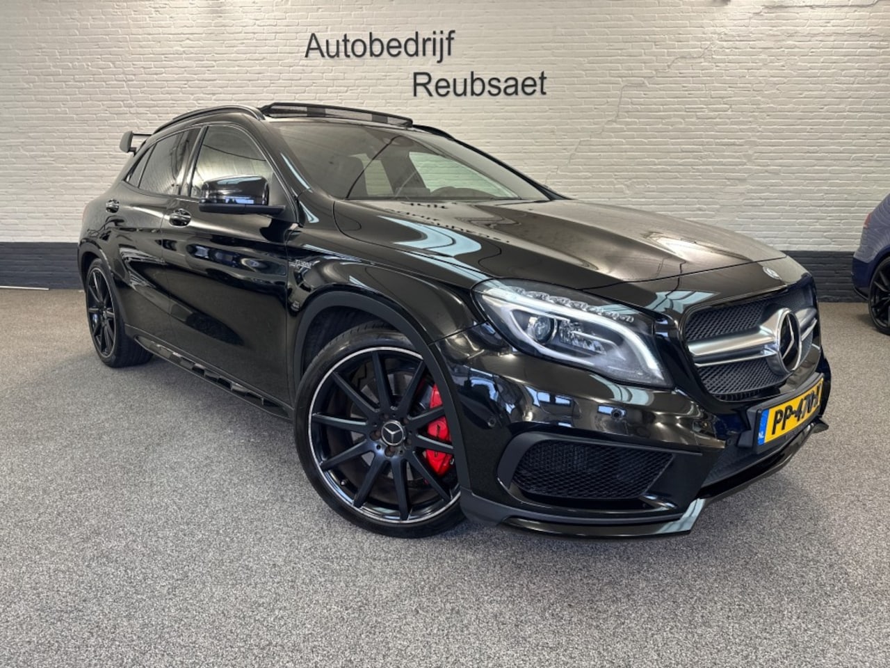 Mercedes-Benz GLA-Klasse - GLA 45 AMG 4Matic 380PK Panodak Aero Keyless Incl 12Mnd Garantie - AutoWereld.nl