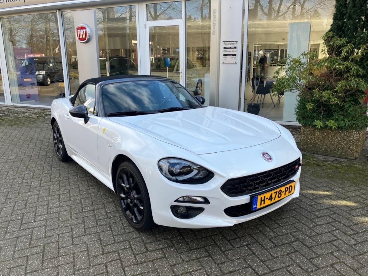 Fiat 124 - Lusso 1.4 MultiAir Turbo 140 - AutoWereld.nl