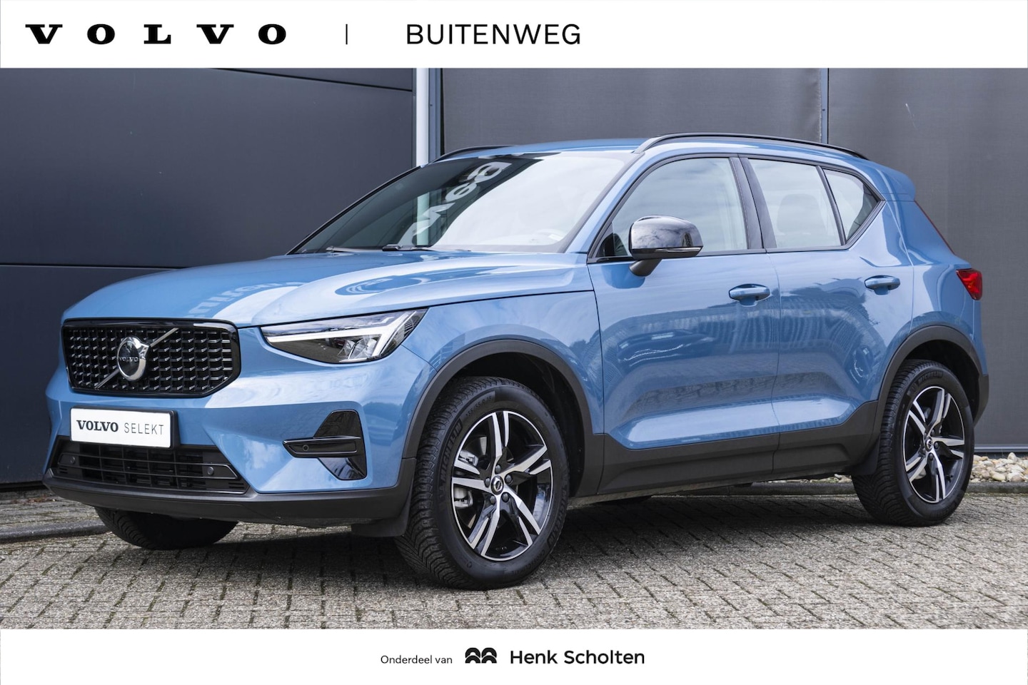 Volvo XC40 - B4 Automaat Plus Dark | Trekhaak Semi-elektrisch | Adaptieve Cruise Control | Pilot Assist - AutoWereld.nl