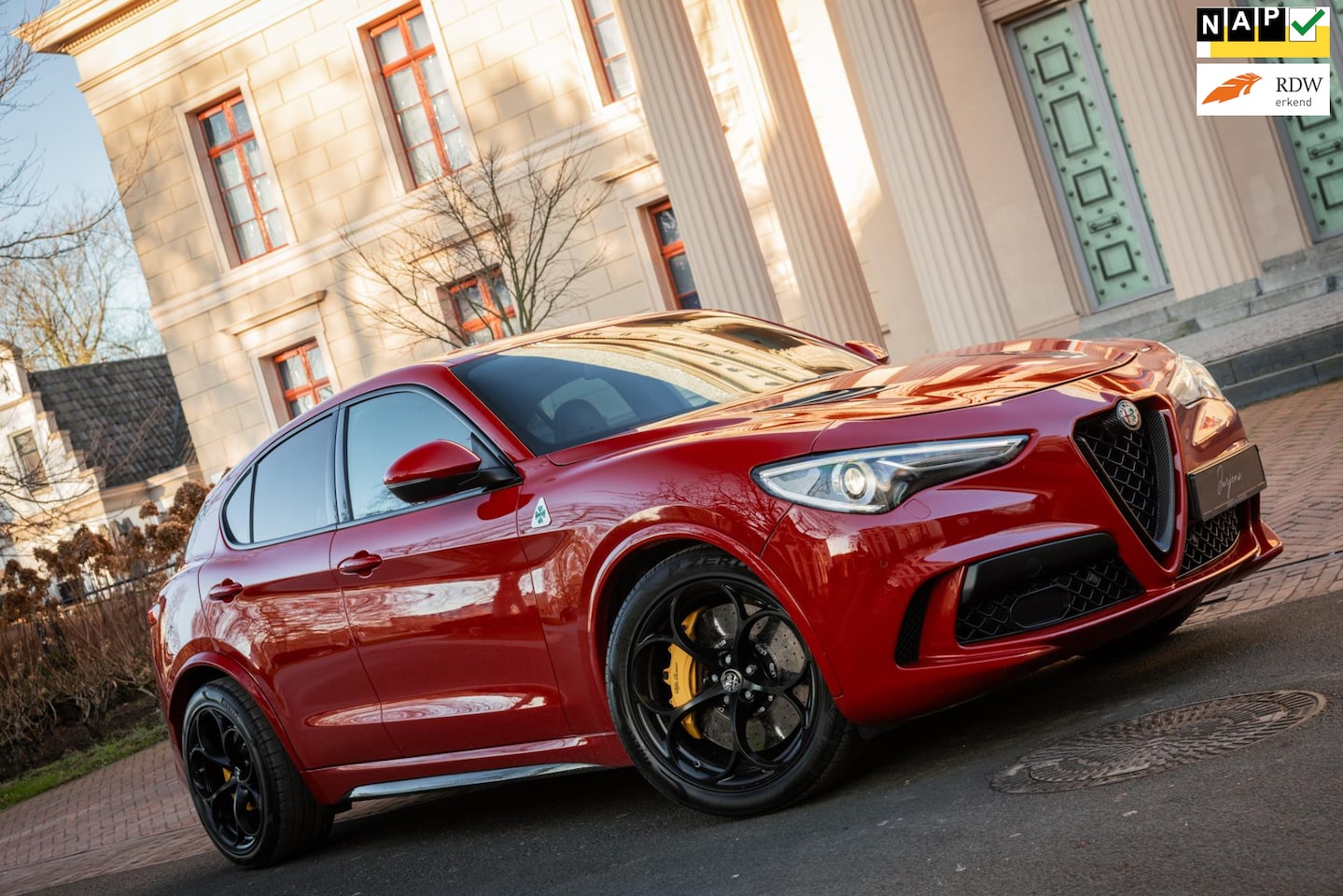 Alfa Romeo Stelvio - 2.9 V6 AWD Quadrifoglio (510pk) Keramisch Carbon seat - AutoWereld.nl