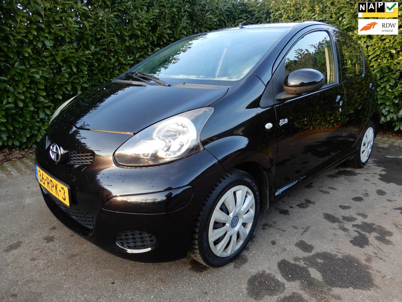 Toyota Aygo - 1.0-12V Access 1.0-12V Access. - AutoWereld.nl