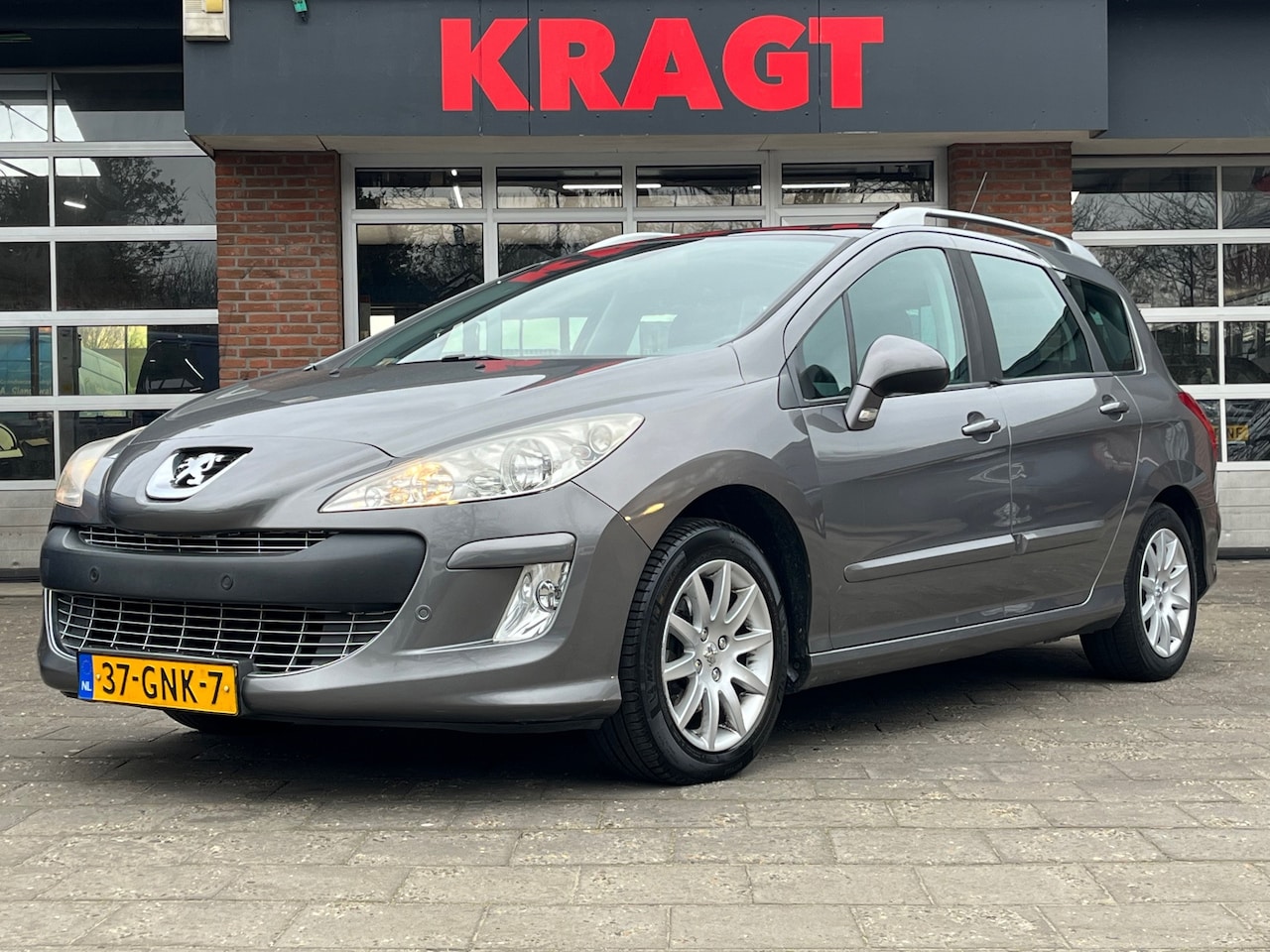 Peugeot 308 SW - XS 1.6 VTi 120 pk - 7 persoons - ruime auto! - AutoWereld.nl