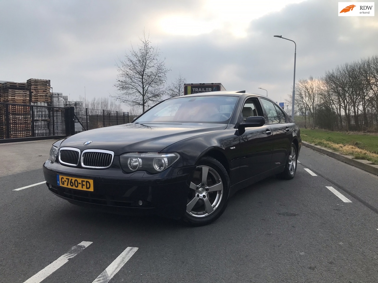 BMW 7-serie - 760i / YOUNGTIMER / OPEN DAK / ZEER NETTE STAAT / NET GROTE BEURT GEHAD / - AutoWereld.nl