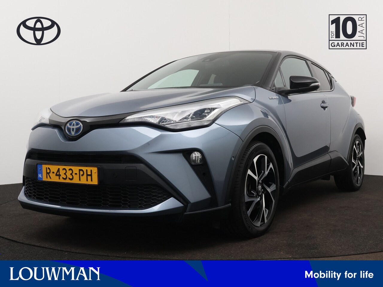 Toyota C-HR - 2.0 Hybrid Bi-Tone | Camera | Climate Control | Cruise Control Adaptief | Dodehoek Ass. | - AutoWereld.nl