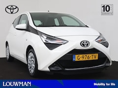 Toyota Aygo - 1.0 VVT-i x-play | Camera | Airco | Apple Carplay/Android Auto |