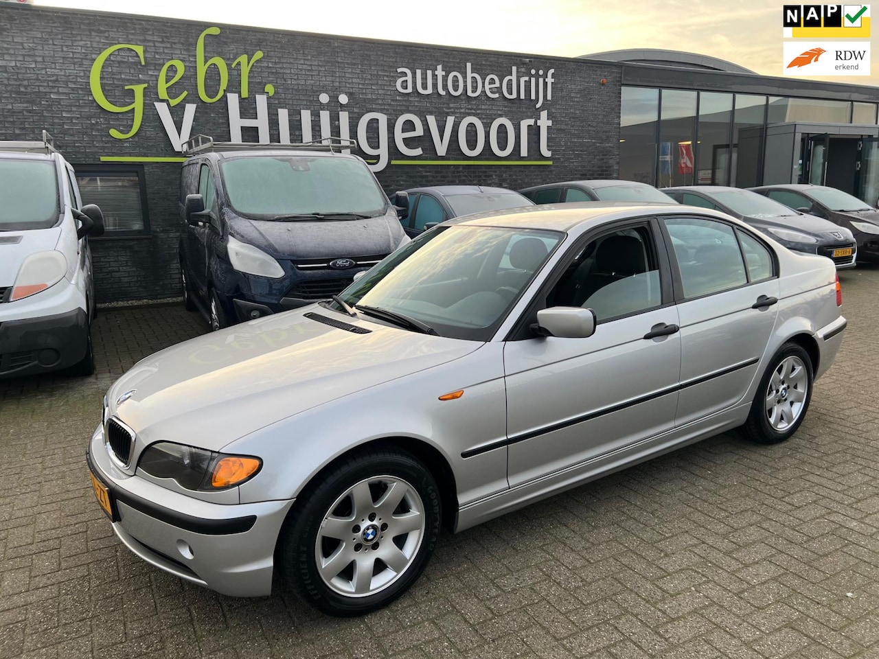 BMW 3-serie - 316i Executive AUTOMAAT-107144KM - AutoWereld.nl