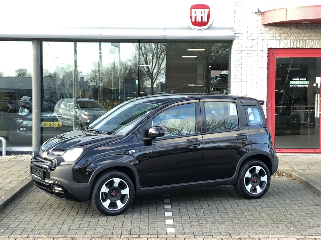 Fiat Panda - 1.0 Hybrid City Cross AIRCO|5-PERSOONS - AutoWereld.nl