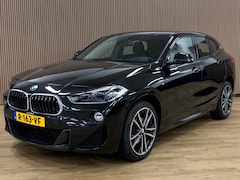 BMW X2 - SDrive18i M High Executive|Automaat|Alcantara|LED|